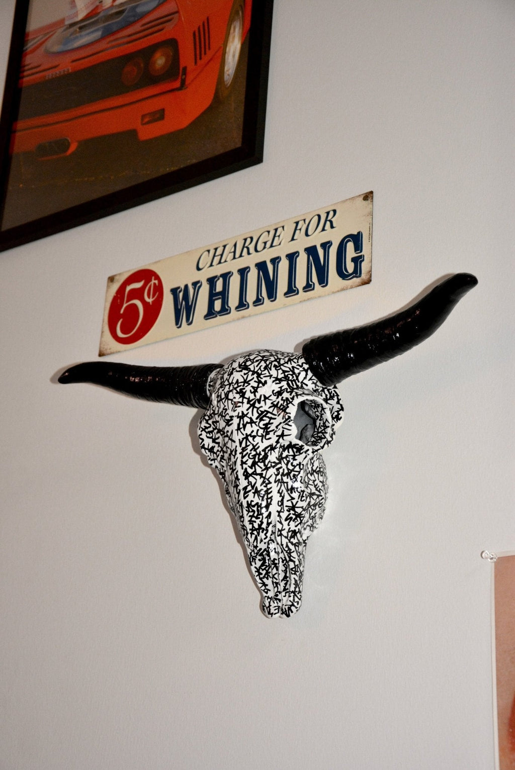 SAVAGE GRAFFITI BULL SKULL